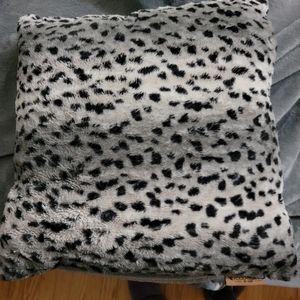 Gray cheetah print pillow
